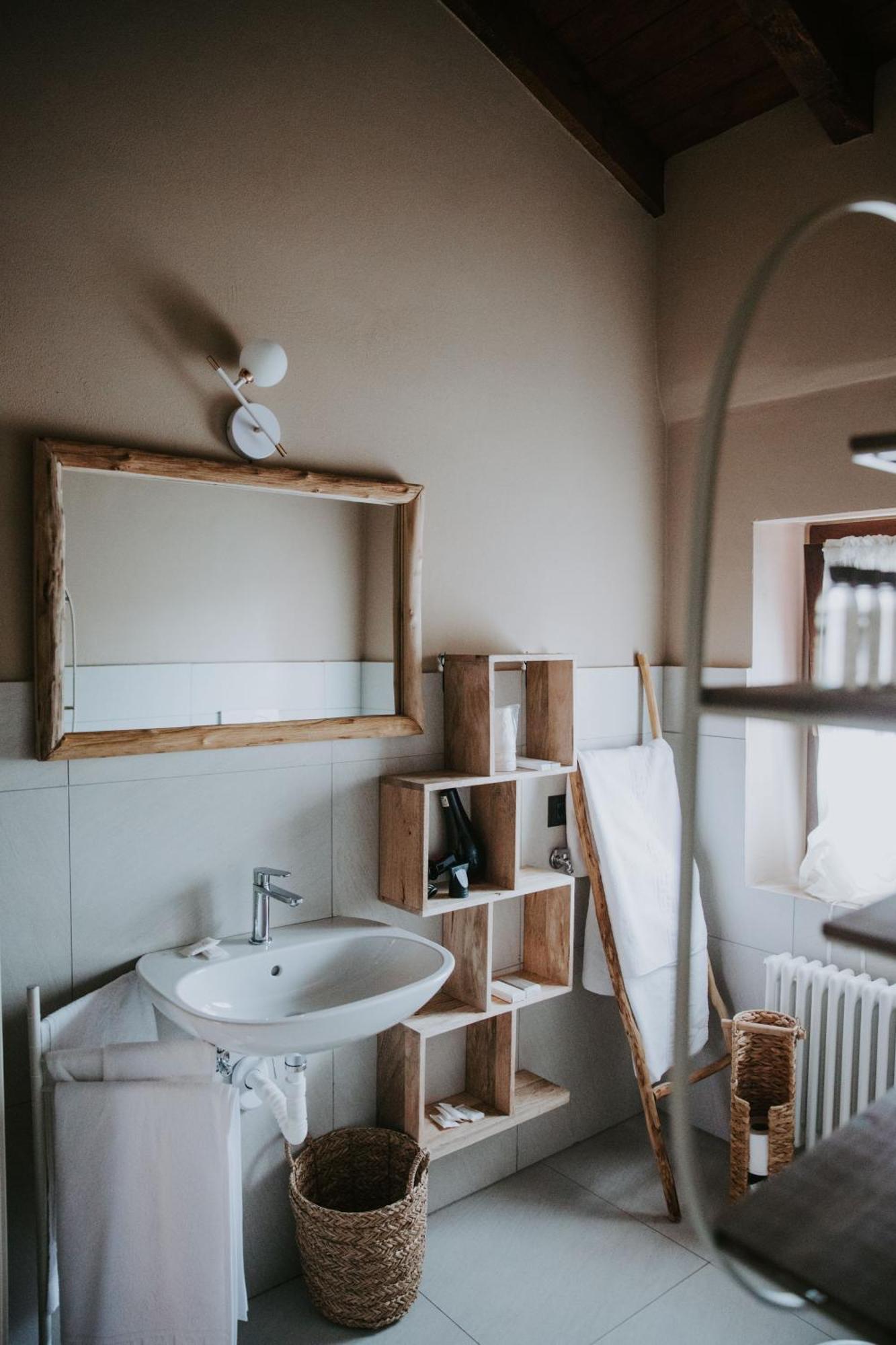 Agriturismo Pizzavacca Villanova sull'Arda Luaran gambar